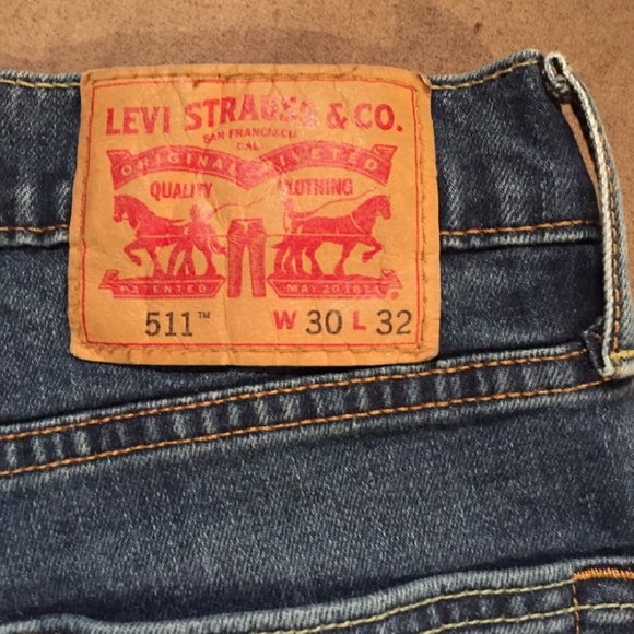 Levis jeans  30/32 - Picture 4 of 4